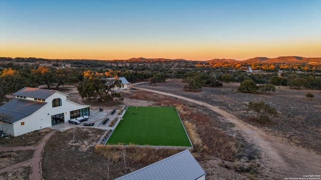 5999 Ranch Road 165, Blanco, TX 78606