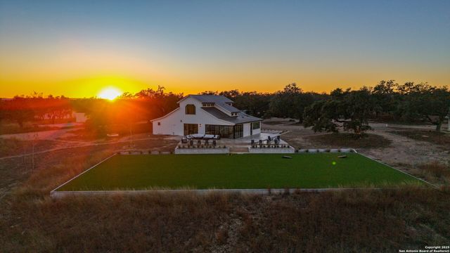5999 Ranch Road 165, Blanco, TX 78606