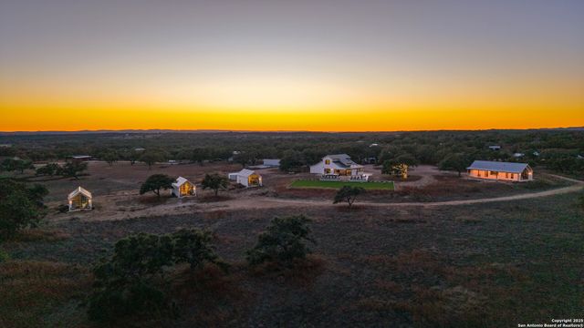 5999 Ranch Road 165, Blanco, TX 78606