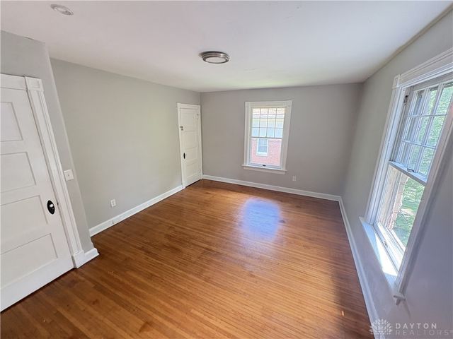 14 Cambridge Avenue, Dayton, OH 45406