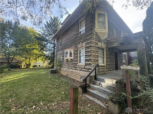 14 Cambridge Avenue, Dayton, OH 45406