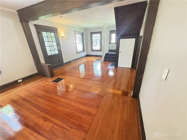 14 Cambridge Avenue, Dayton, OH 45406