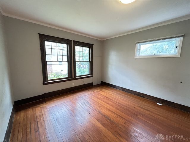 14 Cambridge Avenue, Dayton, OH 45406