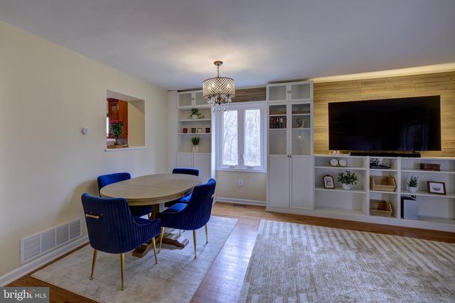 1305 SENECA RUN, Ambler, PA 19002