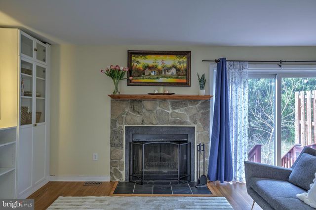 1305 SENECA RUN, Ambler, PA 19002