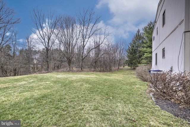 1305 SENECA RUN, Ambler, PA 19002