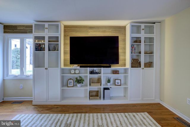 1305 SENECA RUN, Ambler, PA 19002