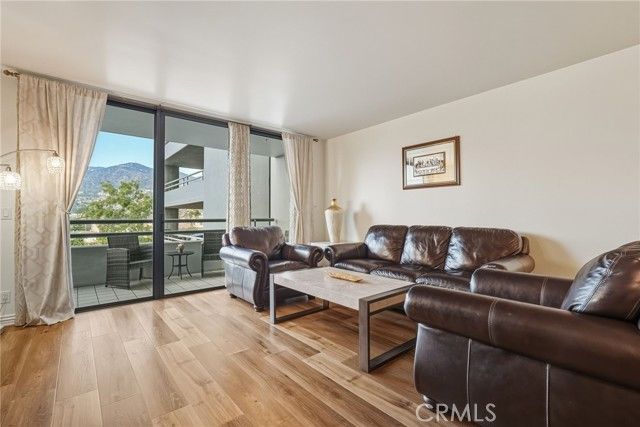 345 Pioneer Drive 501, Glendale, CA 91203