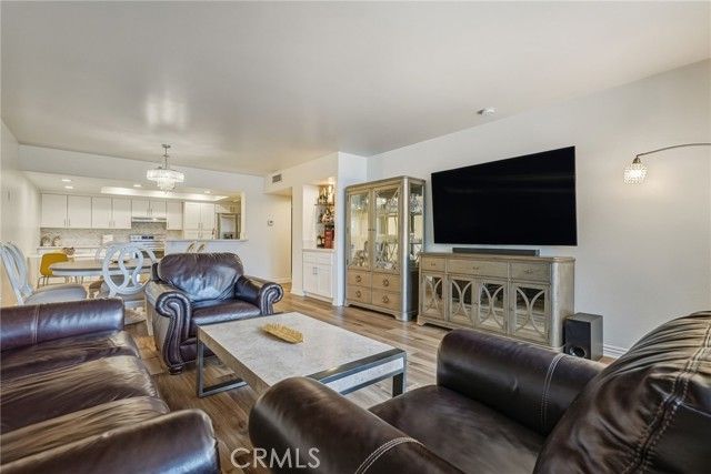 345 Pioneer Drive 501, Glendale, CA 91203