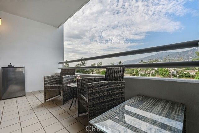 345 Pioneer Drive 501, Glendale, CA 91203