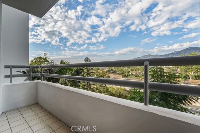 345 Pioneer Drive 501, Glendale, CA 91203