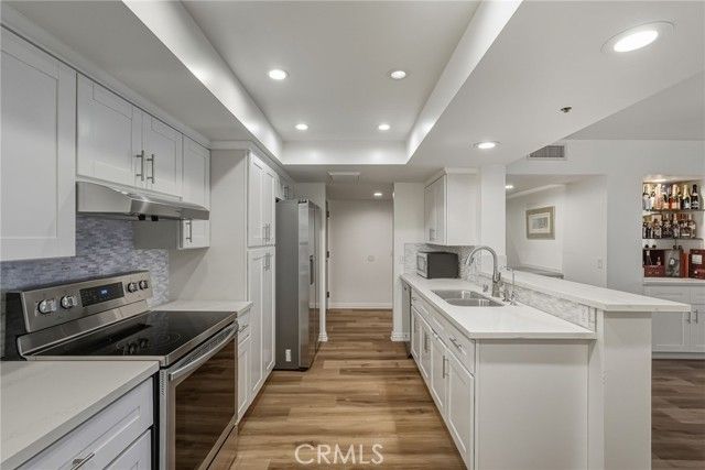 345 Pioneer Drive 501, Glendale, CA 91203