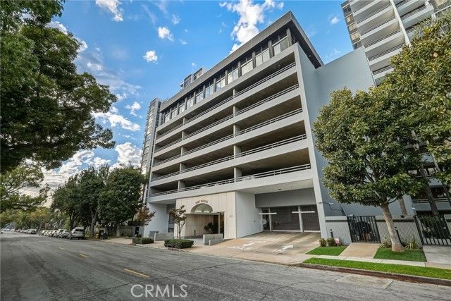 345 Pioneer Drive 501, Glendale, CA 91203