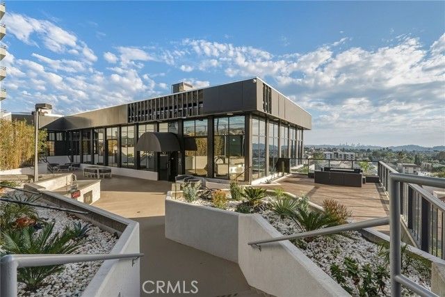 345 Pioneer Drive 501, Glendale, CA 91203