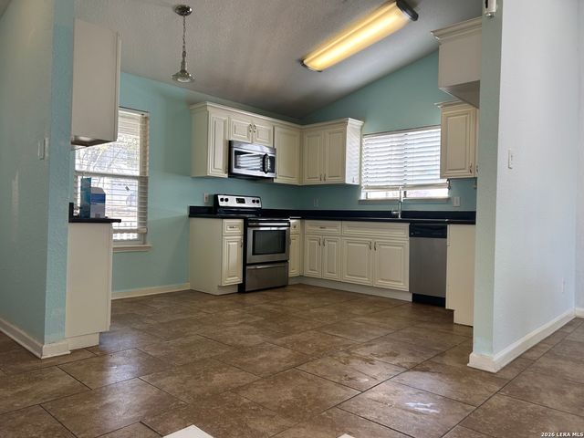 7214 Breeze Hollow, San Antonio, TX 78250