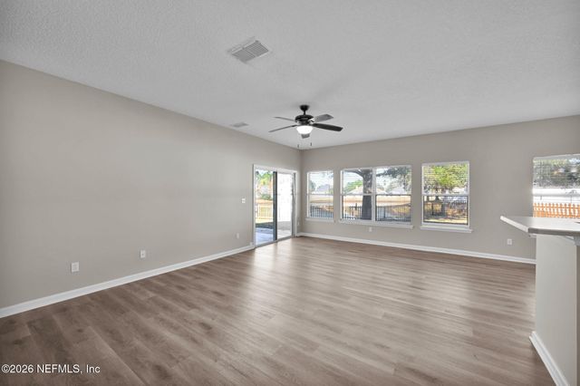 8663 DERRY Drive, Jacksonville, FL 32244