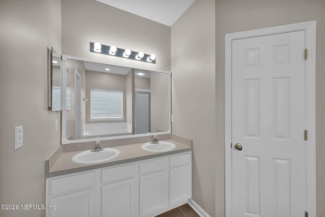 8663 DERRY Drive, Jacksonville, FL 32244