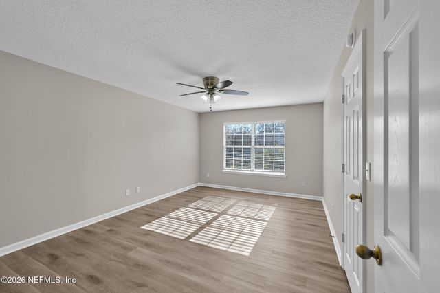 8663 DERRY Drive, Jacksonville, FL 32244