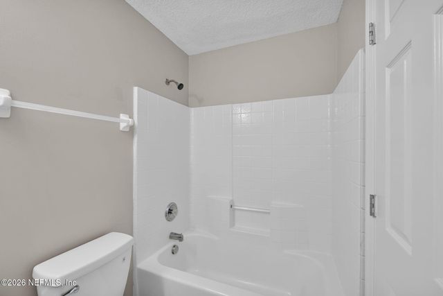 8663 DERRY Drive, Jacksonville, FL 32244