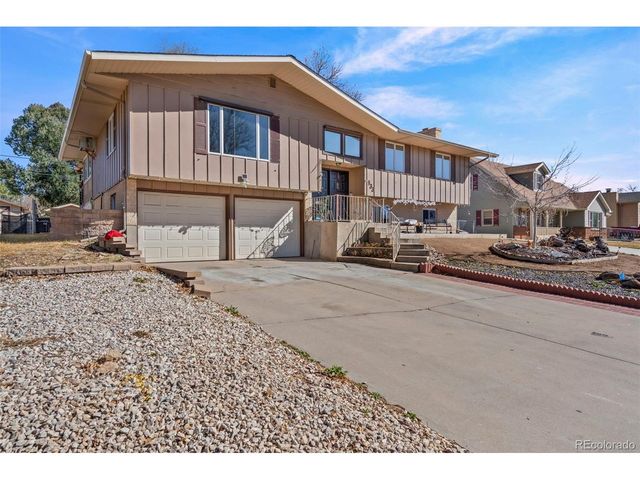 333 10th St, Windsor, CO 80550