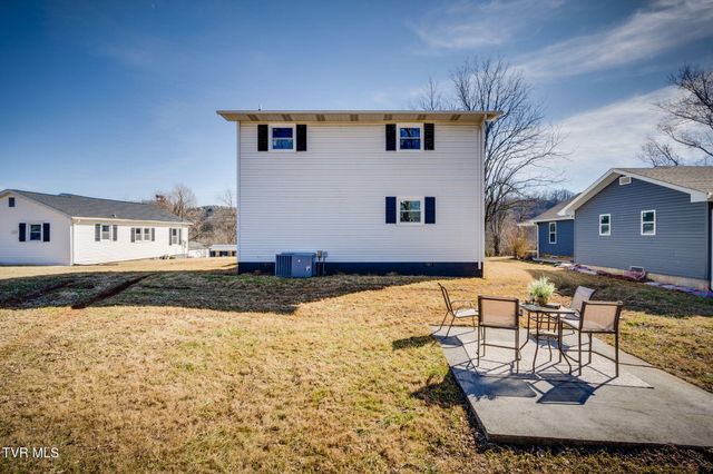 1705 East Millard Street, Johnson City, TN 37601