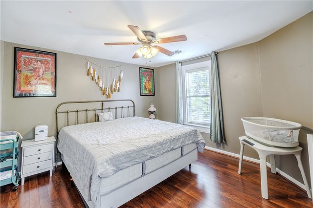 503 N Wright Street, Siloam Springs, AR 72761
