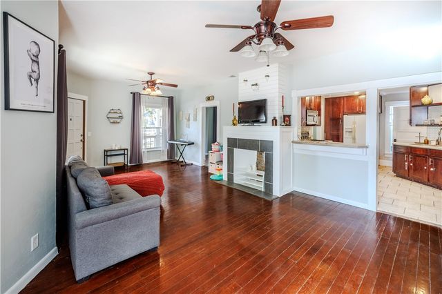 503 N Wright Street, Siloam Springs, AR 72761