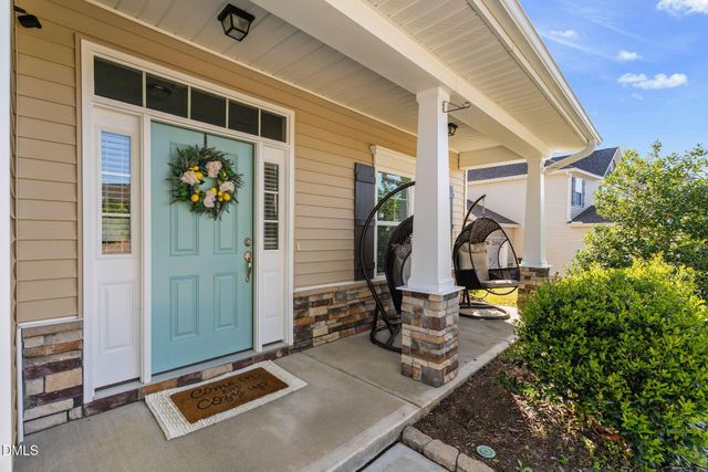 164 E Ravano Drive, Clayton, NC 27527