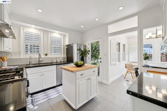 523 Pala Ave, San Leandro, CA 94577