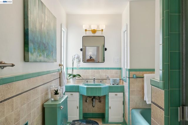 523 Pala Ave, San Leandro, CA 94577