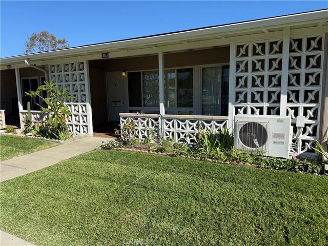 13720 St Andrews Dr M1-45J, Seal Beach, CA 90740