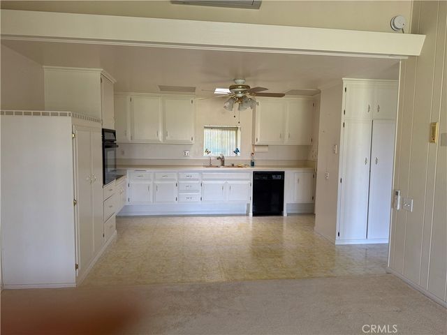 13720 St Andrews Dr M1-45J, Seal Beach, CA 90740