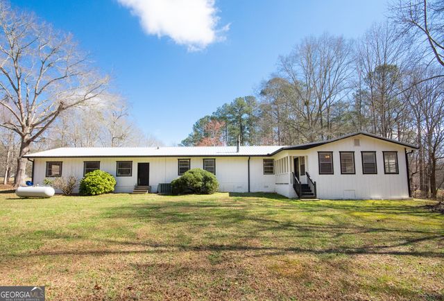 1194 J D Walton Road, Newnan, GA 30263