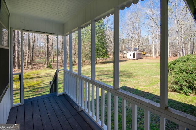 1194 J D Walton Road, Newnan, GA 30263