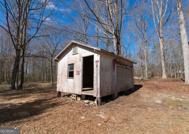 1194 J D Walton Road, Newnan, GA 30263