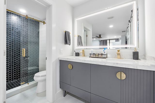 2678 N Carambola Circle N 1762, Coconut Creek, FL 33066