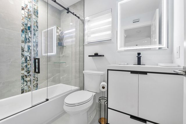 2678 N Carambola Circle N 1762, Coconut Creek, FL 33066