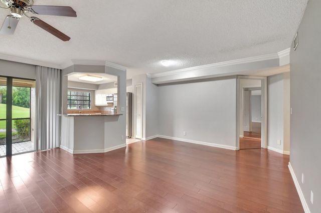 17396 Boca Club Boulevard 104, Boca Raton, FL 33487