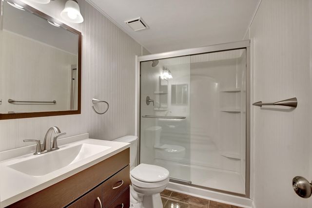 17396 Boca Club Boulevard 104, Boca Raton, FL 33487