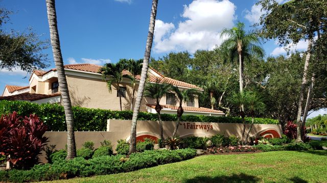 17396 Boca Club Boulevard 104, Boca Raton, FL 33487