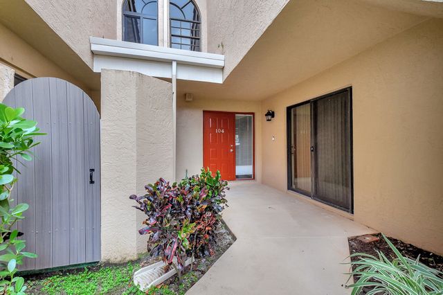 17396 Boca Club Boulevard 104, Boca Raton, FL 33487