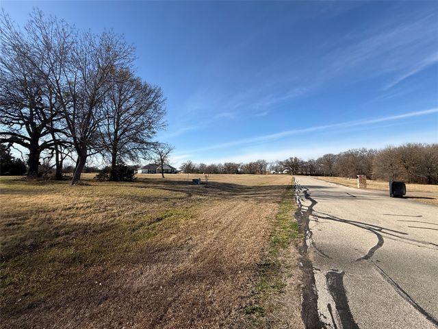 Lot 592 Clear Water Court, Corsicana, TX 75109