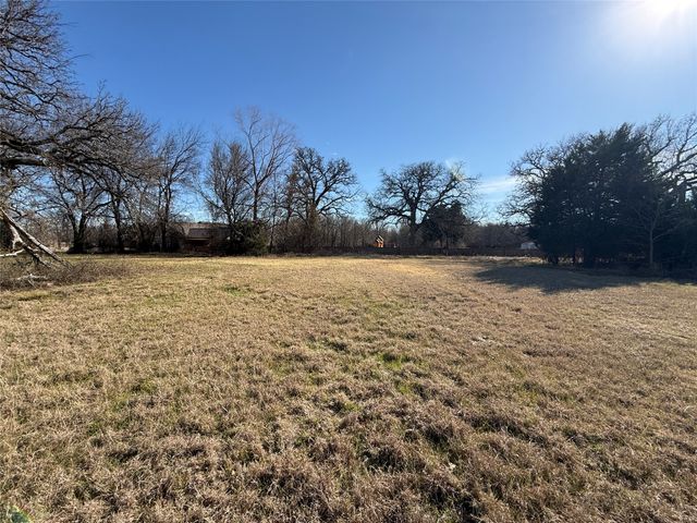 Lot 592 Clear Water Court, Corsicana, TX 75109