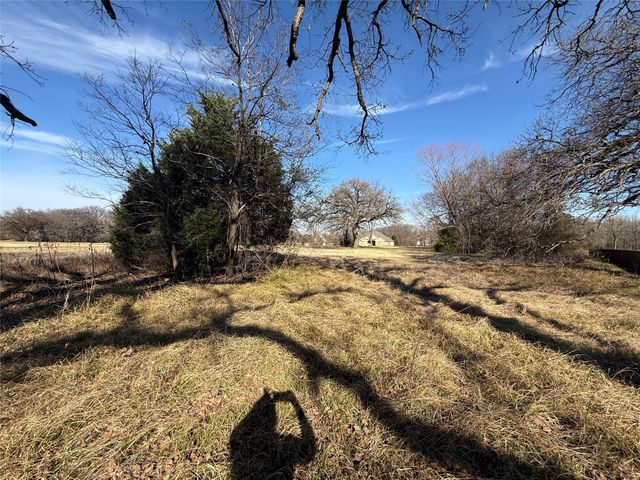 Lot 592 Clear Water Court, Corsicana, TX 75109