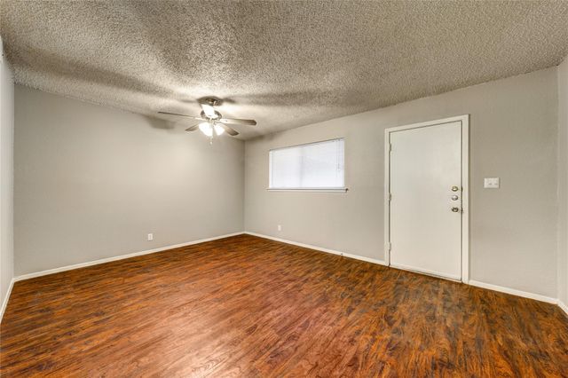 4510 Duval ST 101, Austin, TX 78751