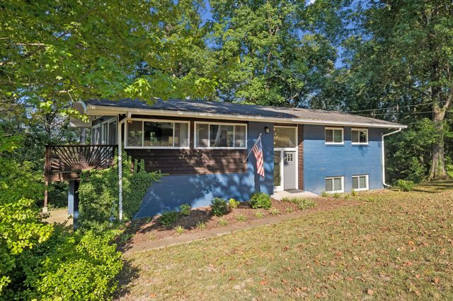 240 Harpeth Hills Dr, Kingston Springs, TN 37082