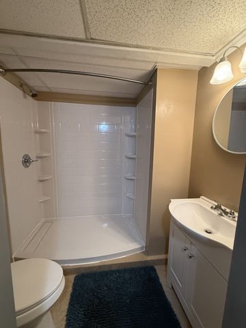 240 Harpeth Hills Dr, Kingston Springs, TN 37082