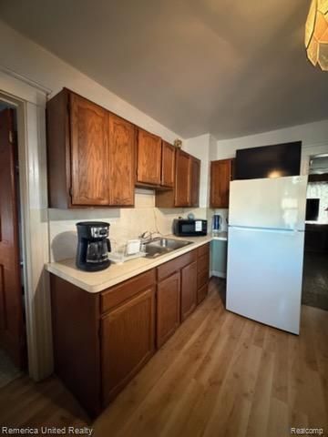 435 Riverbank Street, Wyandotte, MI 48192