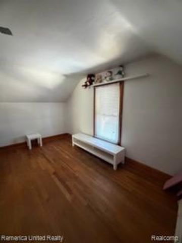 435 Riverbank Street, Wyandotte, MI 48192