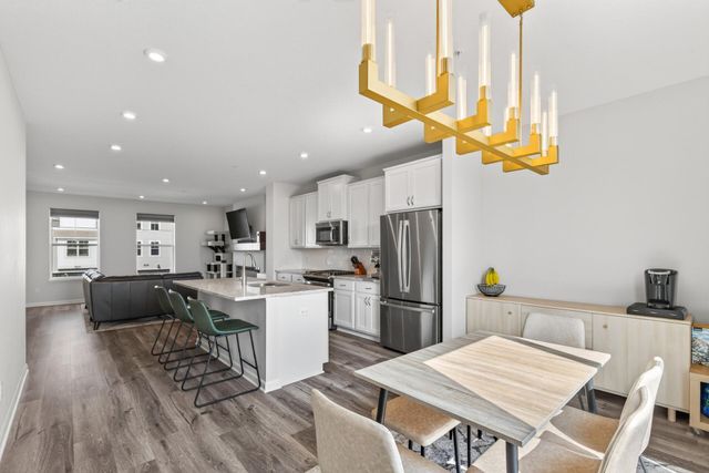 13417 Territorial Circle N, Maple Grove, MN 55369